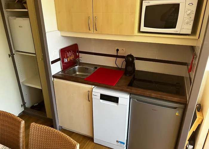 T2 Vue Mer, Saint-raphael, Village Cap Esterel * Saint-Raphaël